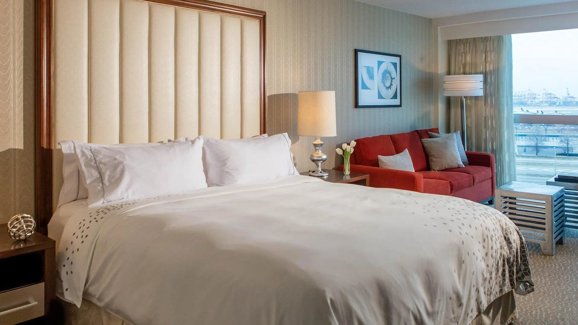 Renaissance Newark Airport Hotel Elizabeth 3*,  ABD